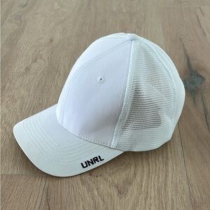 UNRL White SnapBack hat